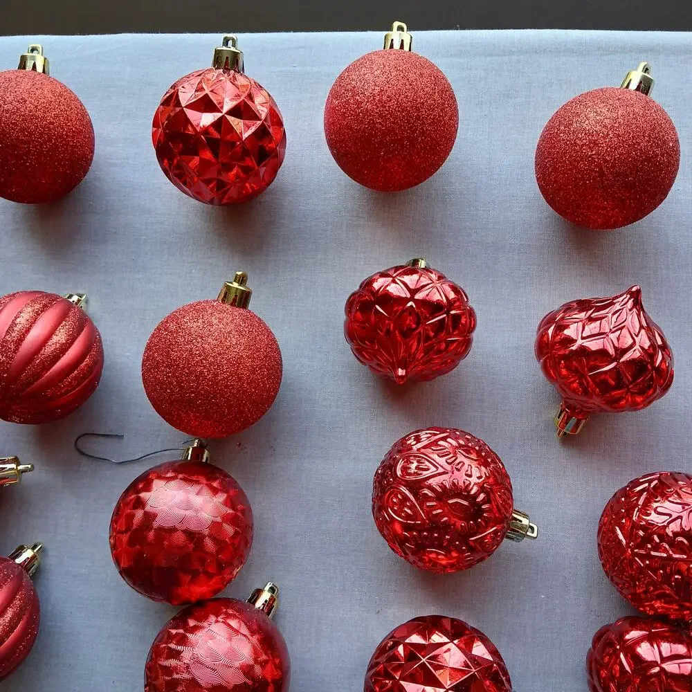 Holiday Time 40 Shatterproof Ball Ornaments red glitter orbs with hooks